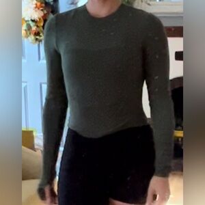 Women’s athleisure shirt - army green PE National- Small